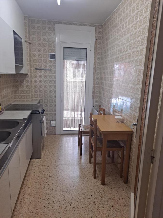 Apartamento Canyet Berga Bagian luar foto